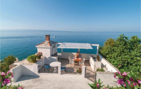 Отель Holiday Home Stobrec - 06  Сплит